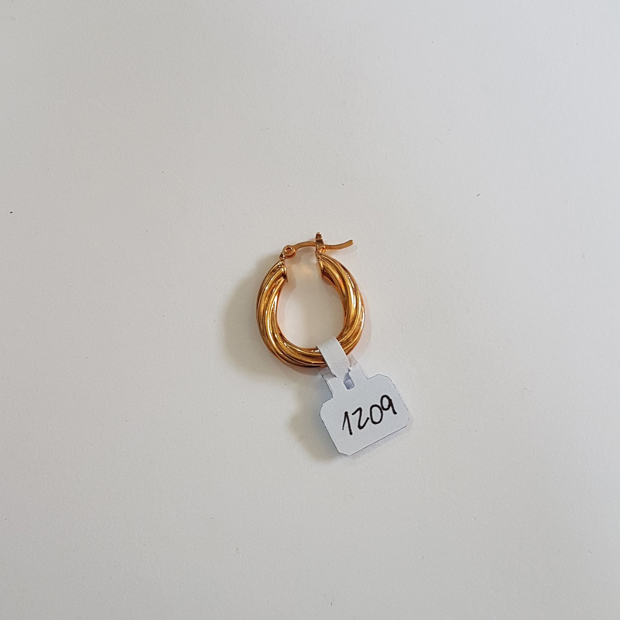 1209 01.jpg