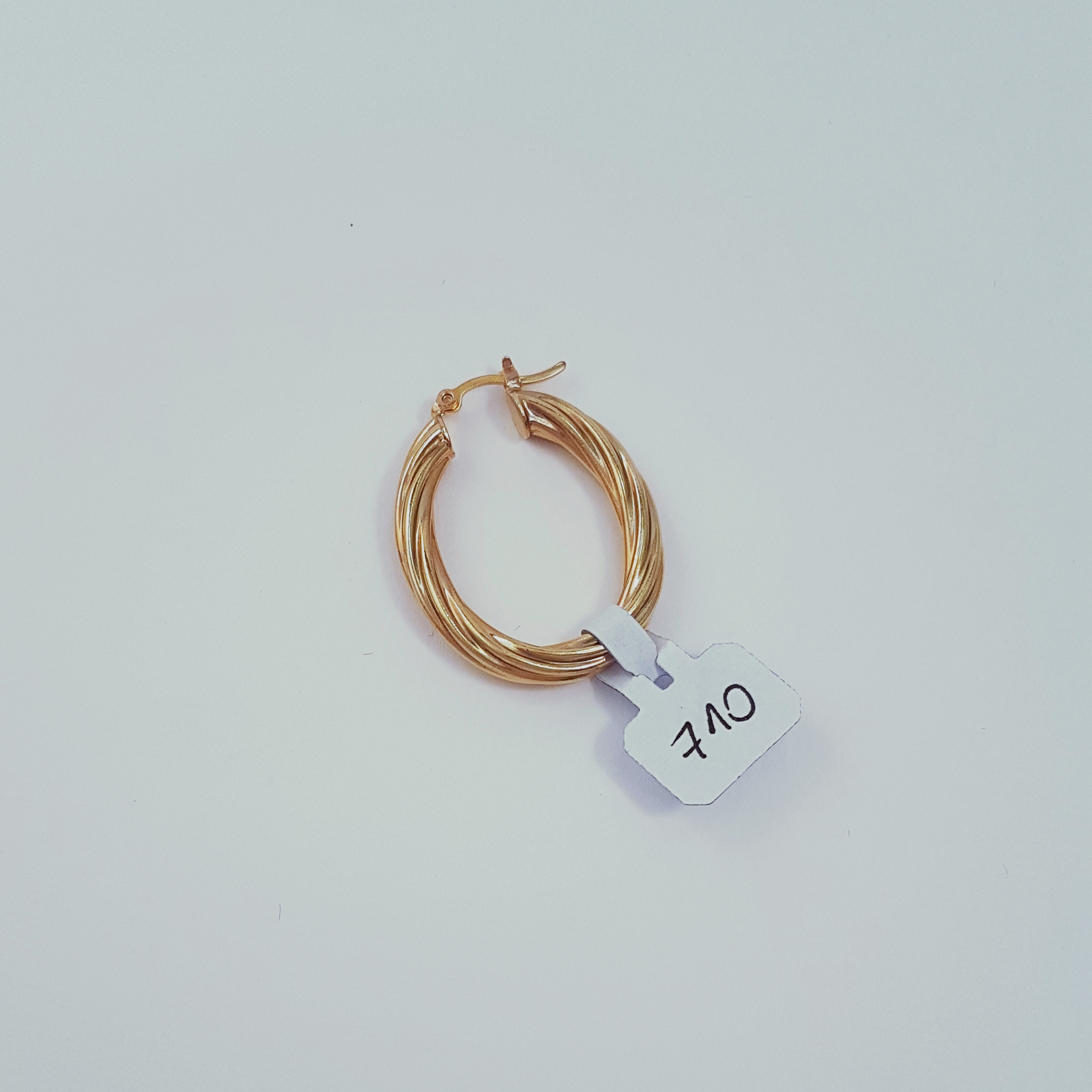 710.jpg
